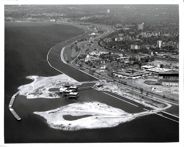 Aerial photograph of Ontario Place by Les Baxter 11