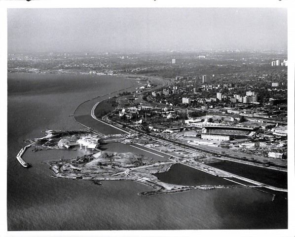 Aerial photograph of Ontario Place by Les Baxter 20