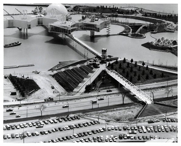 Aerial photograph of Ontario Place by Les Baxter 29
